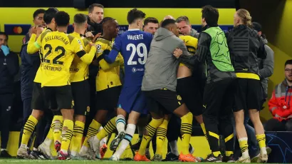 Se calentaron los ánimos en el duelo entre Borussia Dortmund y Chelsea
