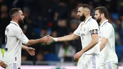 Karim Benzema supera a Raúl como goleador del Real Madrid