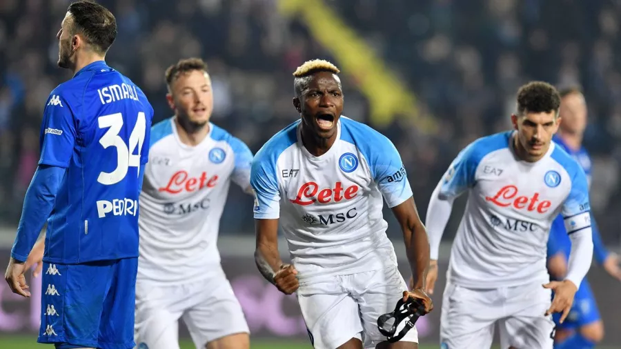 Napoli camina al título de la Serie A con Victor Osimhen imparable
