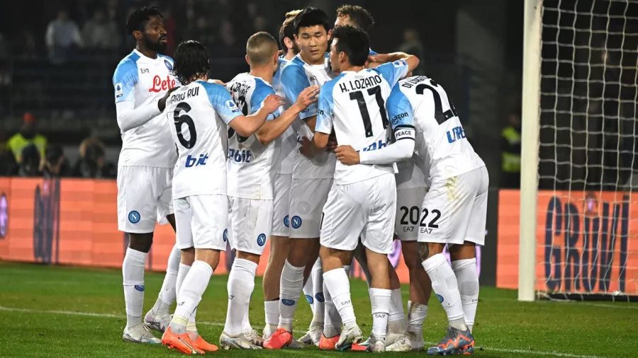 Napoli camina al título de la Serie A con Victor Osimhen imparable