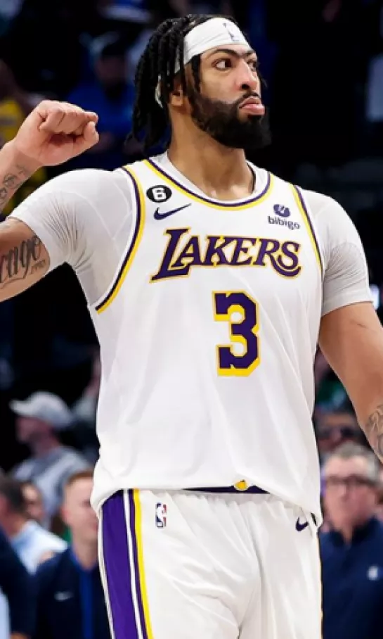 ¿Reviven los Lakers?, gran remontada sobre Mavericks