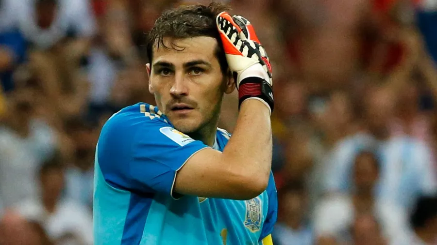 2.	Iker Casillas | España