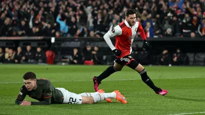Feyenoord venció 7-1 al Shakhtar con un gol inicial de Santiago Giménez.