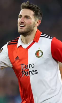 Santigo Giménez y un golazo que está clasificando al Feyenoord