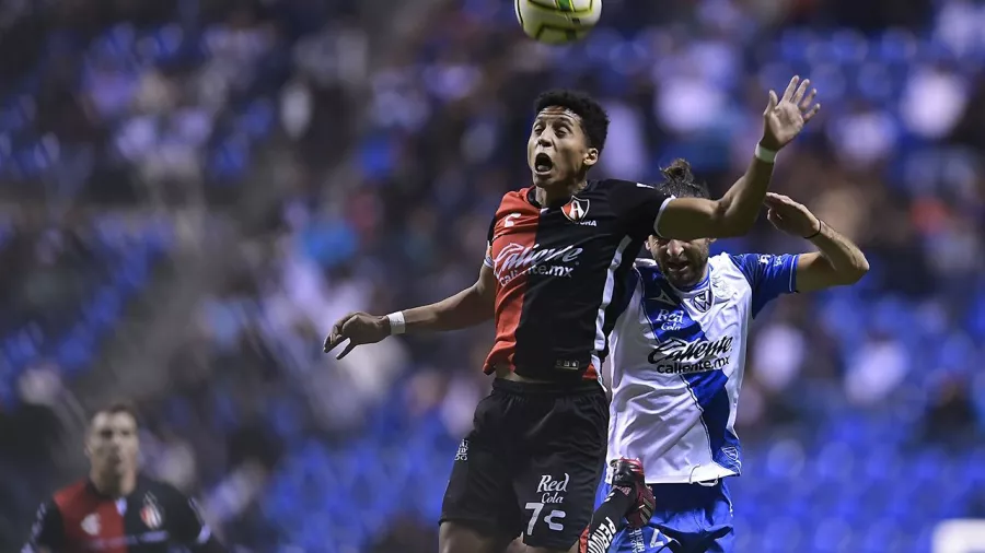 Atlas no frena su racha goleadora y Puebla lo padeció