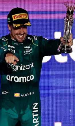 Retiran sanción y regresan lugar en el podio a Fernando Alonso