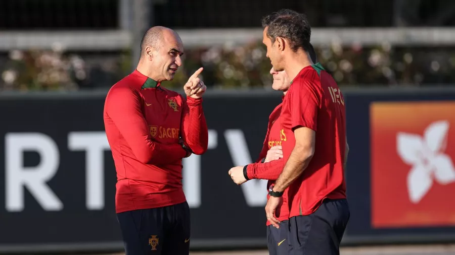 Roberto Martínez en su primer entrenamiento al frente de Portugal