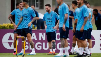 Lionel Messi entrenó con la Selección Argentina como campéon del mundo