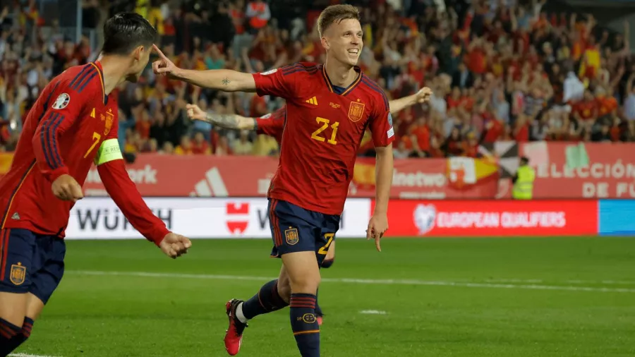 Dani Olmo anotó el primer gol de España con Luis de la Fuente al frente