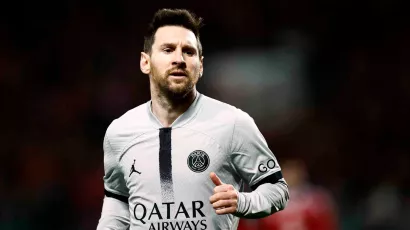 3. Lionel Messi: 3.37 millones de euros mensuales.