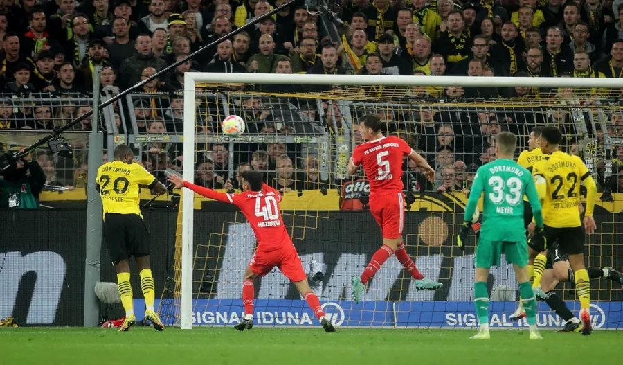 1. Bayern Munich vs. Borussia Dortmund. Bundesliga. Sábado 2 de abril 2023. Agarrón en la budnesliga para definir al superlíder de la competición. Por ahora el cetro es para los de amarillo que aventajan en una unidad al cuadro bávaro.