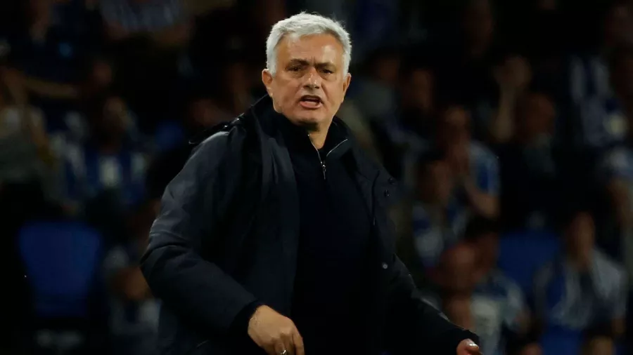 9. Jose Mourinho, Roma: 9.2 millones de euros