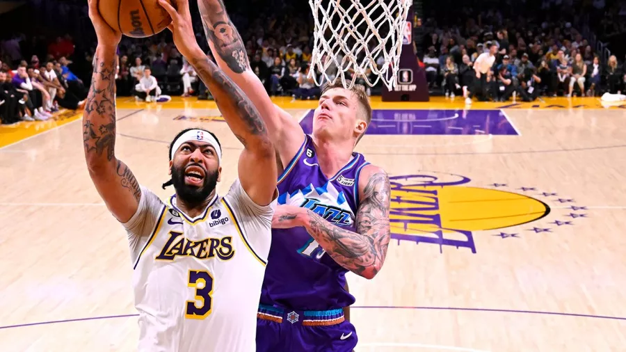LeBron James fue enorme y los Lakers están en el play-in