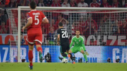 Bayern Munich 1-2 Real Madrid: Semifinal, ida, abril de 2018. Ingresó en el minuto 46, anotó en el 57’ (gol del triunfo).