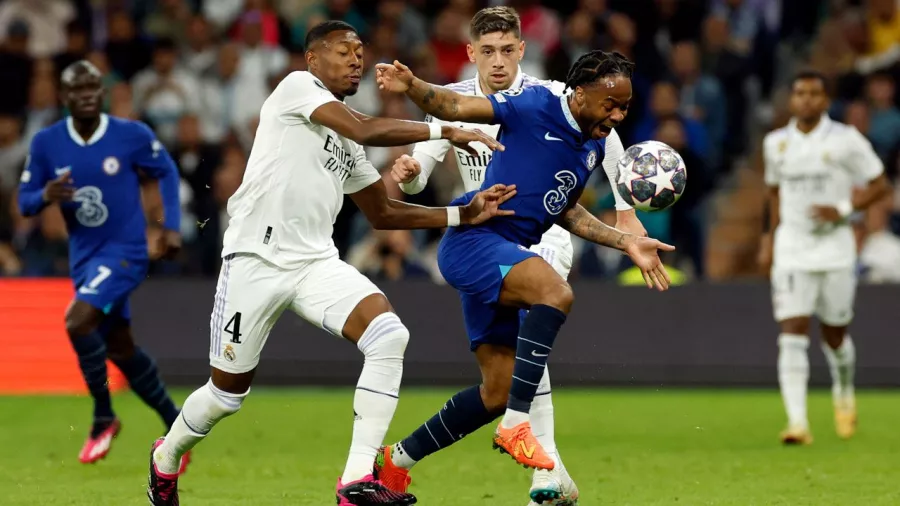 Raheem Sterling tiene tres encuentros sin anotarle a Real Madrid