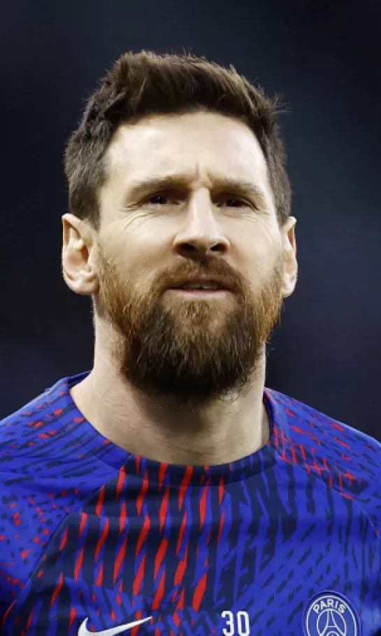 Lionel Messi, 2 propuestas, 1 camino