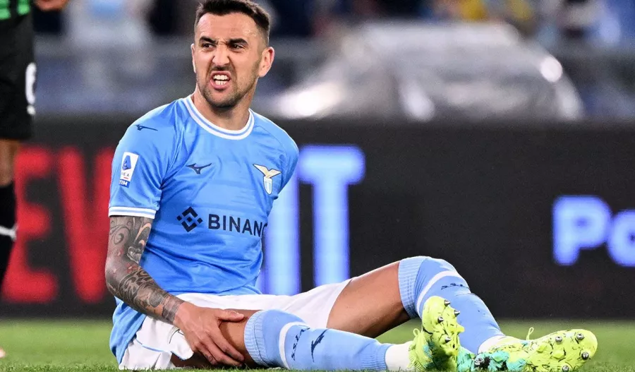 Lazio se niega a hacer campeón tempranero al Napoli