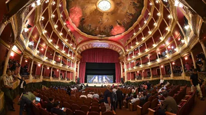 El tradicional Teatro Degollado fue el escenario del pesaje