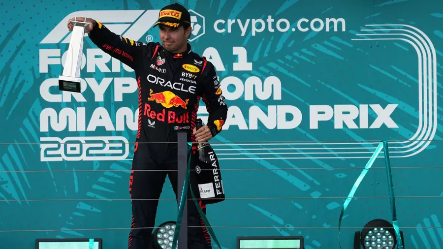 Enorme carrera de Max Verstappen le dio la victoria en Miami