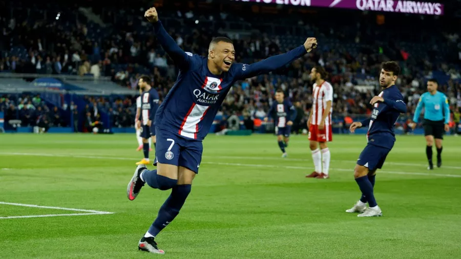 Paris Saint-Germain quedó a un paso del título de la Ligue 1