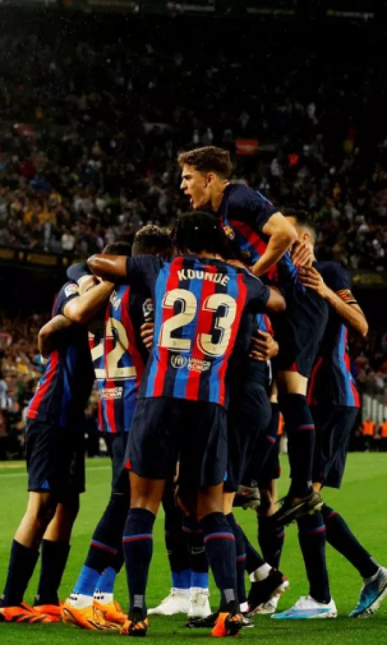 Barcelona prepara su fiesta en La Liga contra Espanyol