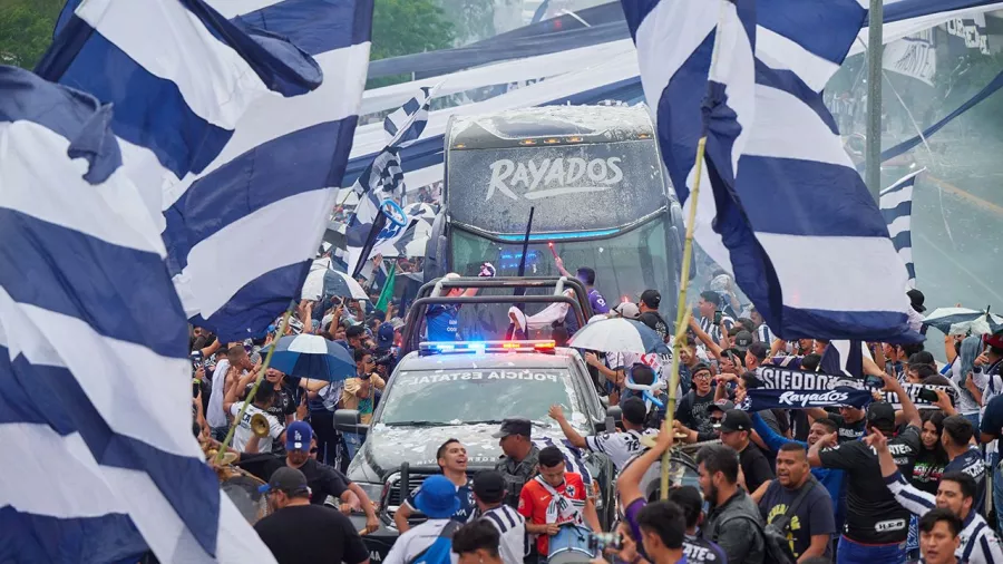 Monterrey vive un carnaval Rayado