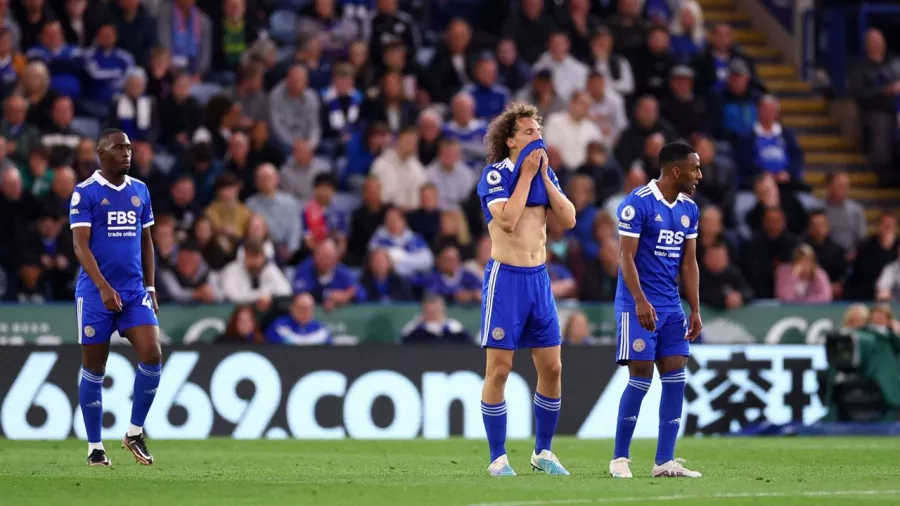 Leicester tiene cuatro partidos sin ganar y se jugará la permanencia en las últimas dos jornadas