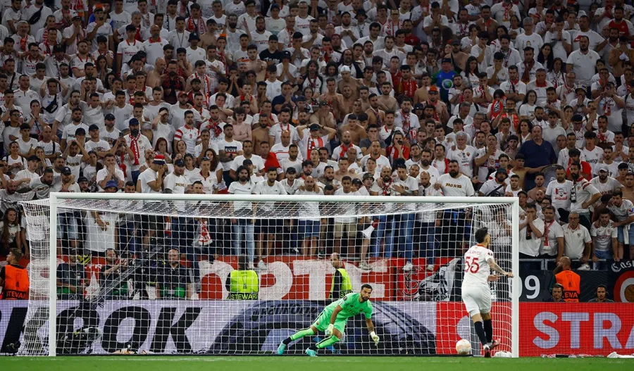 La tanda de penales que llevó a la gloria al Sevilla en Europa League