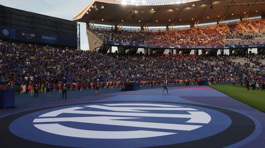 La afición de Inter fue la primera en llenar la grada en la final de la Champions League