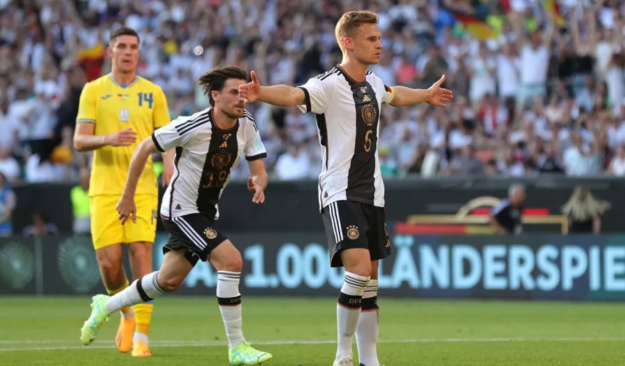 Alemania rescata un empate ante Ucrania en su partido mil
