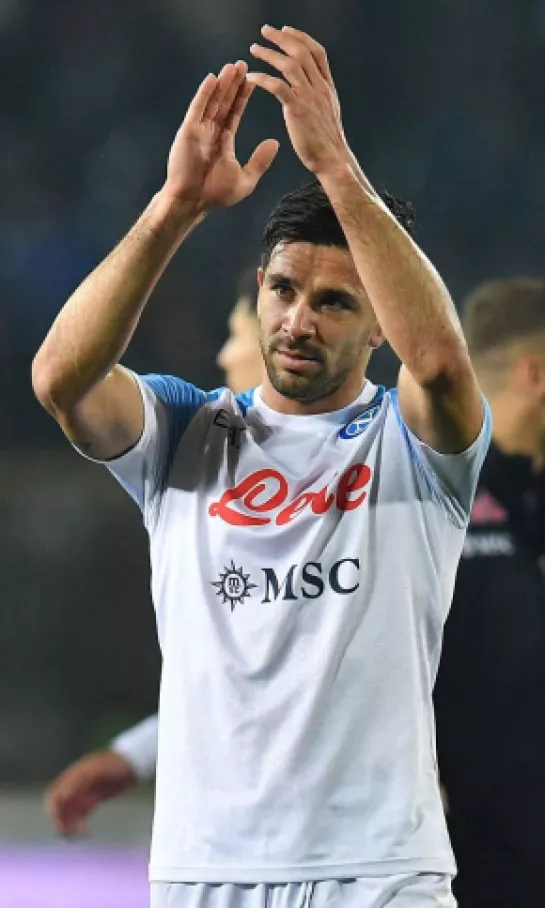 Giovanni Simeone se queda en el Napoli