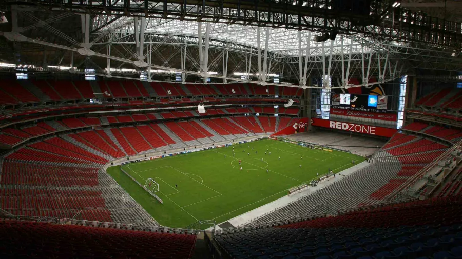 State Farm Stadium, Glendale, Arizona: 63,400 espectadores; se disputarán dos partidos.