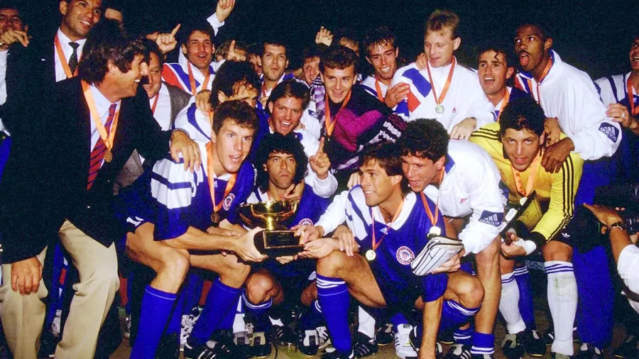 1991: Estados Unidos eliminó a México en semifinales y en la final derrotó a Honduras