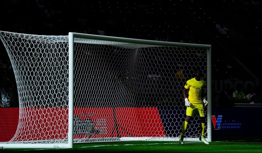 Catar, el invitado de la Copa Oro, debuta con una desastrosa derrota