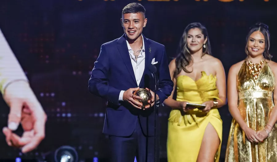 Balón de Oro al novato del año: Emilio Lara (América)