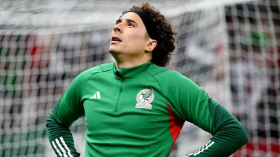 Preocupante pero cierto: ningún portero del Tri puede 'sentar' a Guillermo Ochoa