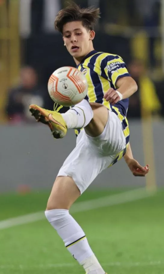 Arda Güler eligió a Real Madrid que cierra la operación con Fenerbahçe