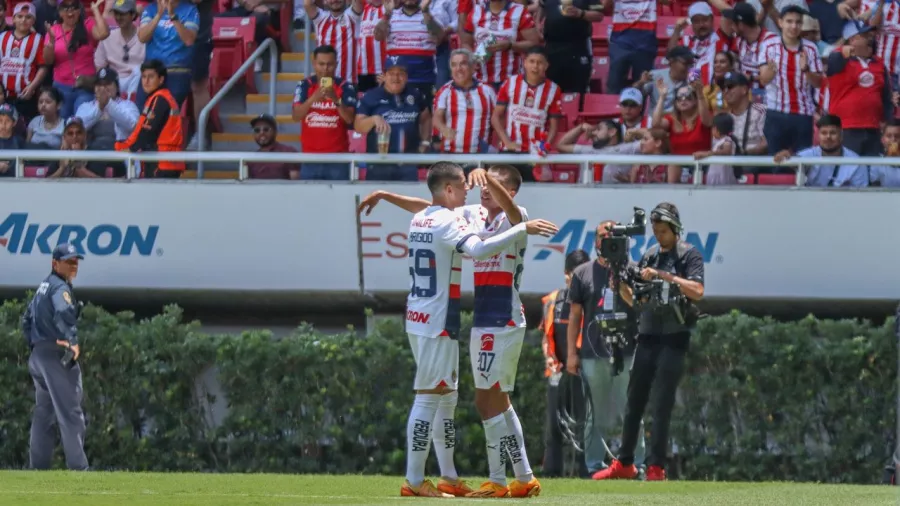 Chivas se quedó con el amistoso de rojiblancos ante Athletic de Bilbao