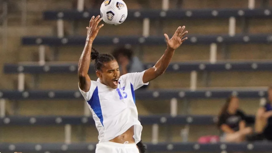 Martinica sorprendió al derrotar 2-1 a El Salvador