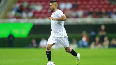 ‘Tecatito’ Corona jugó su primer partido de la temporada con Sevilla