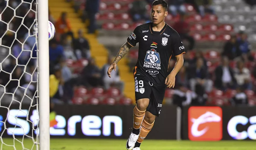 Pachuca y Querétaro empatana un gol en partido de pocas emociones