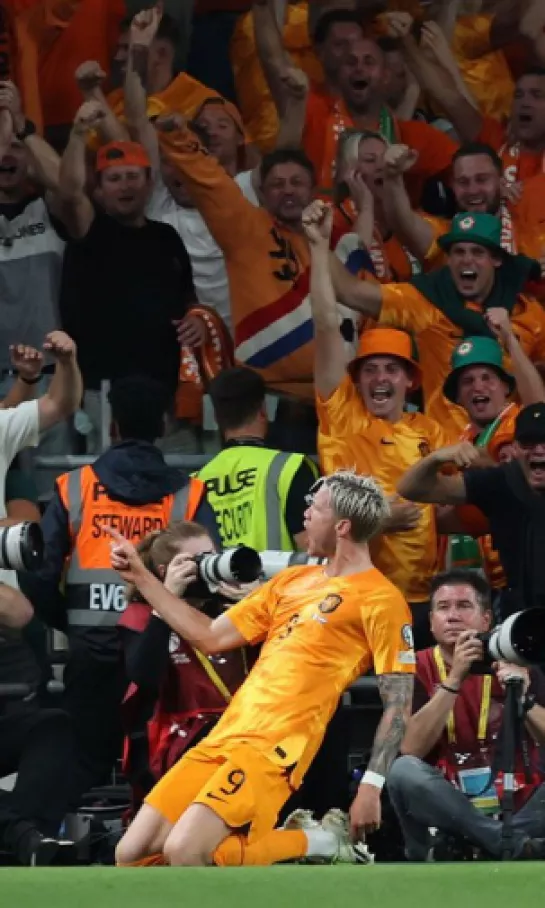 Países Bajos ganó y dejó sin Eurocopa a Irlanda