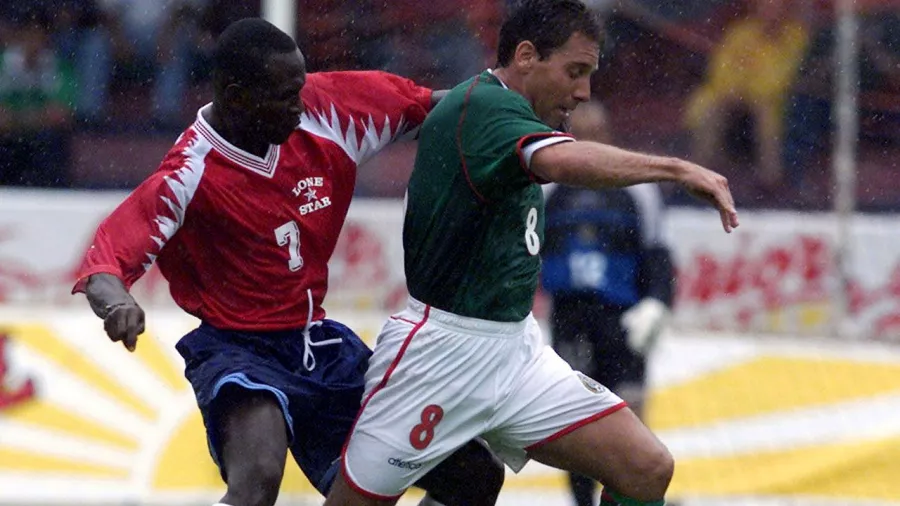 5. Liberia 23 agosto de 2001.  Marcador:  México 5-4