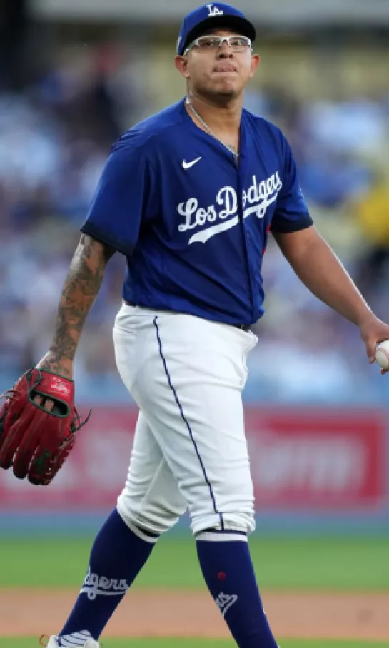 Los Dodgers ya retiraron el casillero de Julio Urías