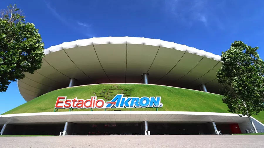 4.	Un estadio moderno. El AKRON es uno de los inmuebles más nuevos y fue hecho exclusivamente por y para Chivas.