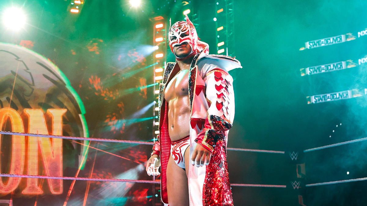 El mexicano Dragon Lee debutó en RAW