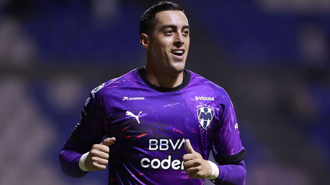 Apareció Rogelio Funes Mori para salvar a Rayados del desastre