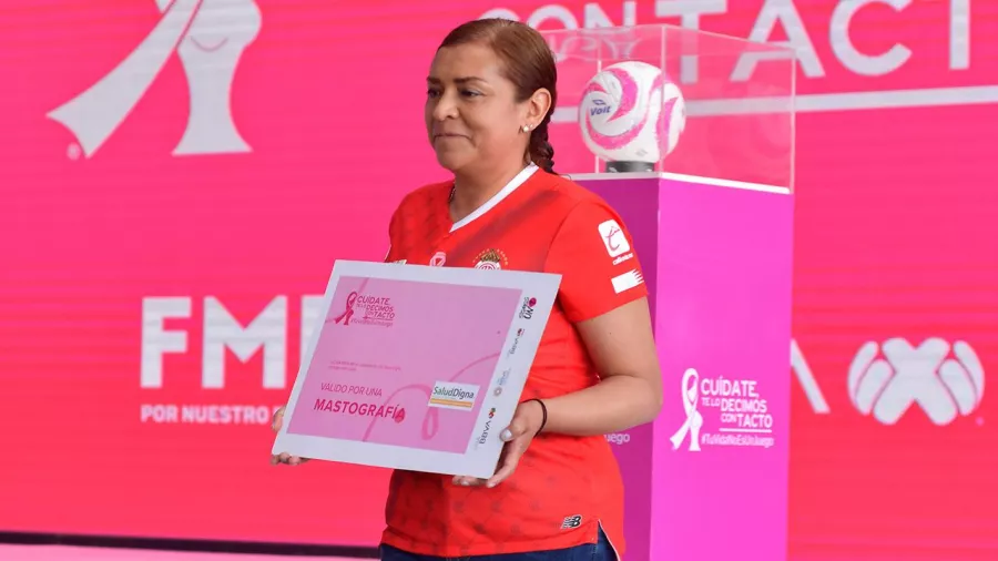 Subasta de jerseys de la Jornada 12 de Liga MX en beneficio de Fundación CIMA para la compra de prótesis mamarias.