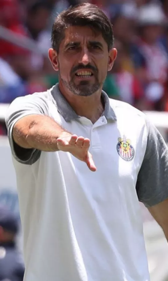 Veljko Paunovic se queda en Chivas; Almería ya tiene técnico