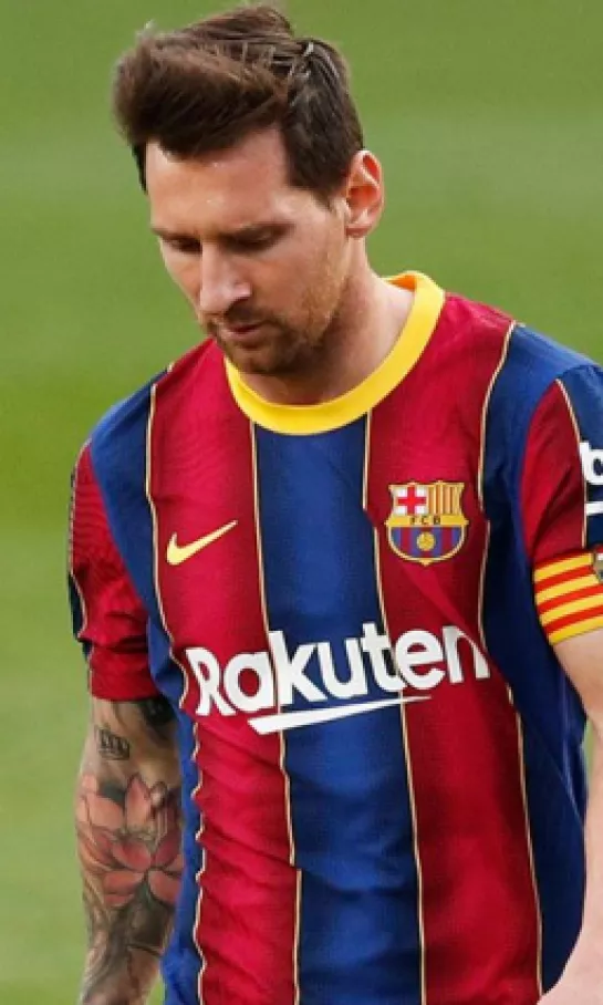 El futbol ya no le alcanza a Lionel Messi para jugar en el Barcelona